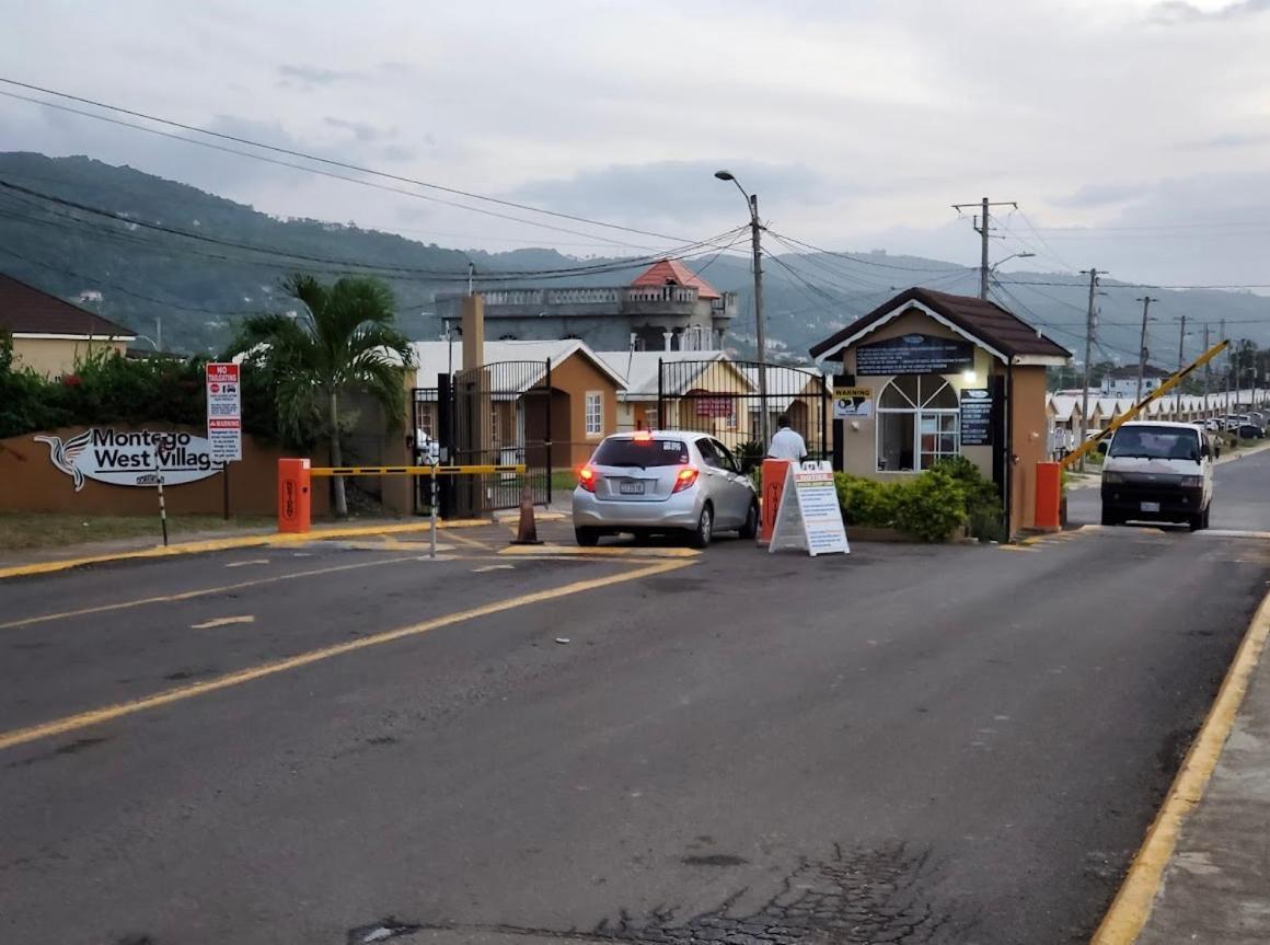 The Rest Stop- Gated Community-24 Hrs Security Montego Bay Zewnętrze zdjęcie